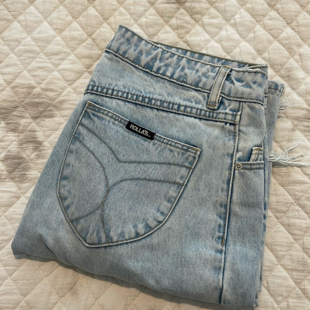 Rollas Light Wash Jeans